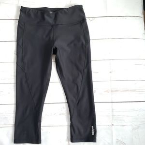 Reebok workout pant legging size M